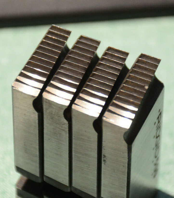 SET RIDGID 50690 MONO PIPE DIE 1 1/2″ NPT RH ALLOY STEEL #10