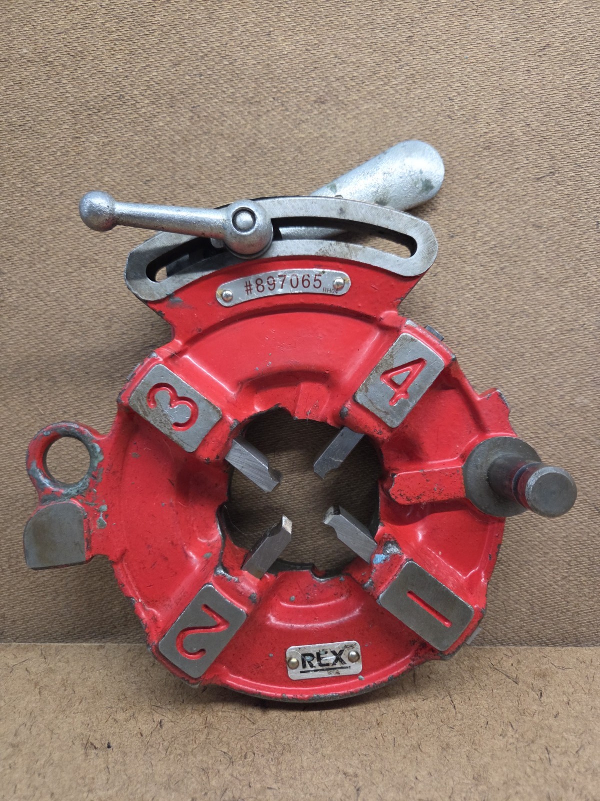 Rex Die Head 897065 1/2″ – 2″ Pipe Threading Tool